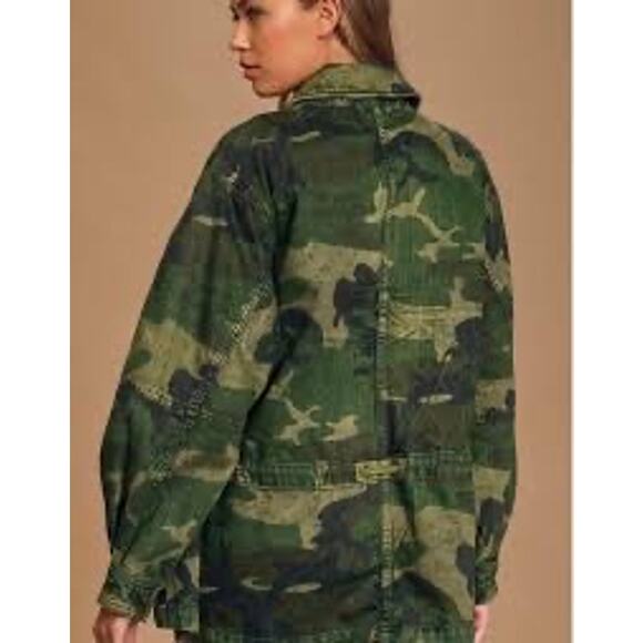 NEW FREE PEOPLE Seize The Day Green Camo Print Utility Jacket Size XS - Picture 4 of 8